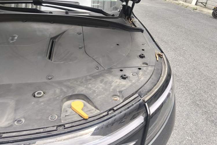 Used Hima AITO M7 2022 1.5T Rear-Drive Comfort Edition Engine Bay Left