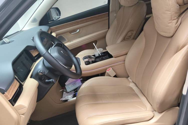 Used Hima AITO M7 2022 1.5T Rear-Drive Comfort Edition Left Front Seat