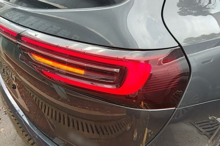 Used Hima AITO M7 2022 1.5T Four-Wheel Drive Luxury Edition Right Rear Taillight