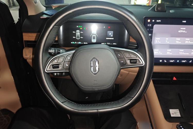 Used Hima AITO M7 2022 1.5T Rear-Drive Comfort Edition Steering Wheel