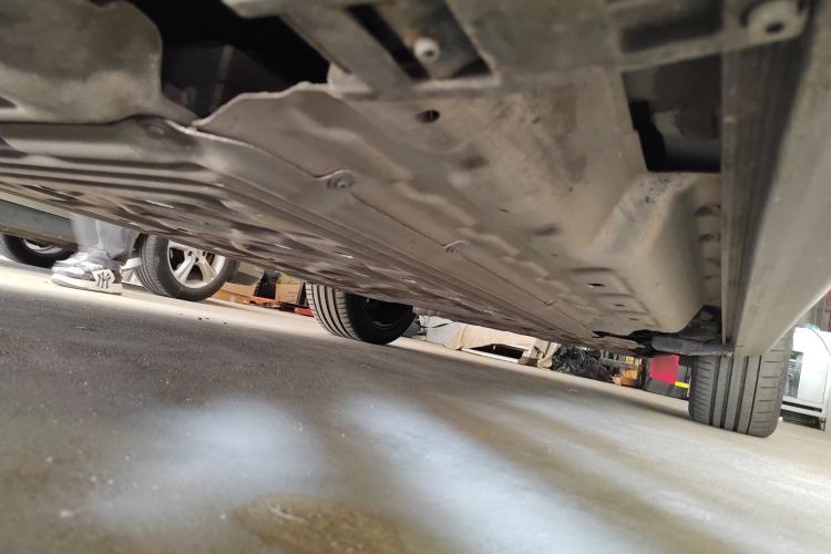 Used Hima AITO M7 2022 1.5T Four-Wheel Drive Flagship Edition Chassis Rear Right