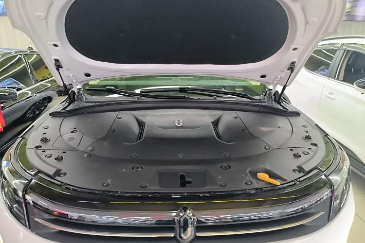 Used Hima AITO M7 2022 1.5T Rear-Drive Comfort Edition Engine Bay