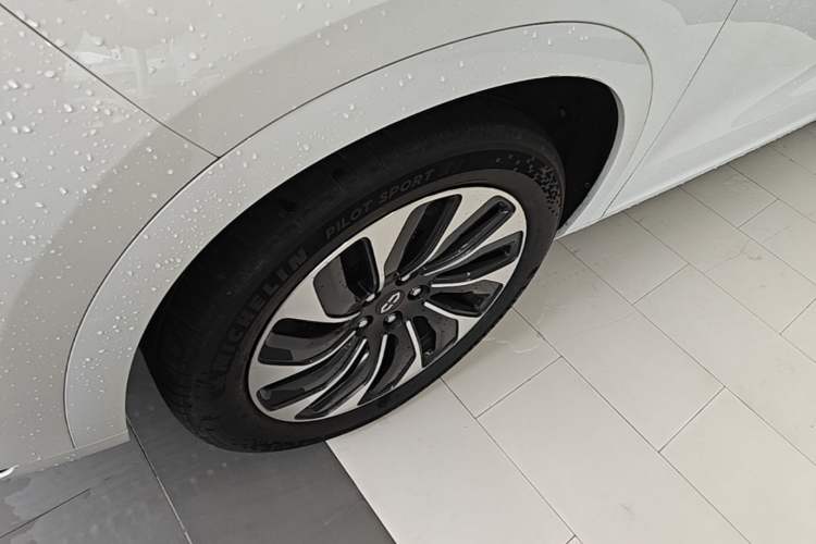 Used Hima AITO M7 2022 1.5T Four-Wheel Drive Luxury Edition Exterior 4