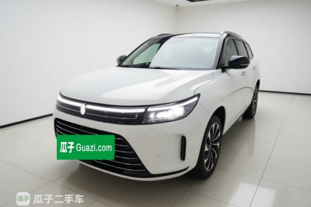 Ojetý Hima AITO M7 2022 1.5T Four-Wheel Drive Luxury Edition