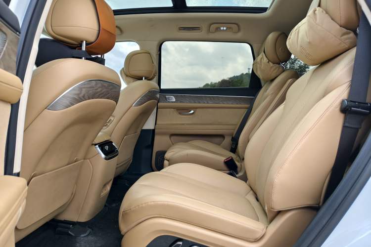 Used Hima AITO M7 2022 1.5T Four-Wheel Drive Luxury Edition Interior 2