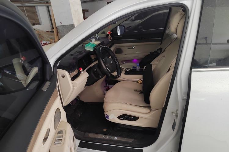 Used Hima AITO M7 2022 1.5T Four-Wheel Drive Flagship Edition Left Front Seat