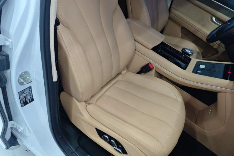 Used Hima AITO M7 2022 1.5T Four-Wheel Drive Luxury Edition Right Front Seat