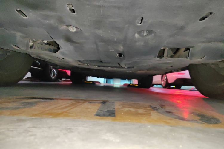 Used Hima AITO M7 2022 1.5T Rear-Drive Comfort Edition Chassis Front
