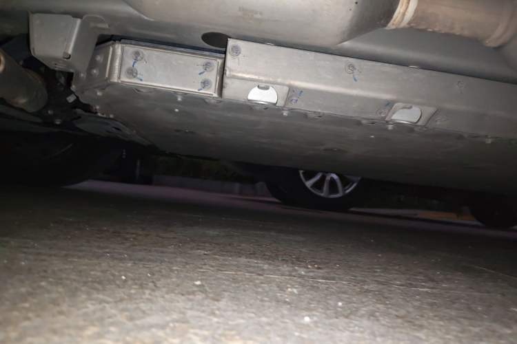 Used Hima AITO M7 2022 1.5T Rear-Drive Comfort Edition Chassis Front Left