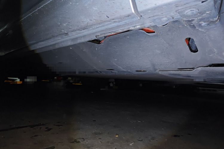 Used Hima AITO M7 2022 1.5T Four-Wheel Drive Luxury Edition Chassis Front Right