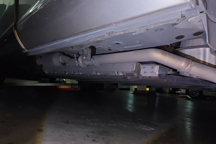 Used Hima AITO M7 2022 1.5T Four-Wheel Drive Luxury Edition Chassis Rear Left