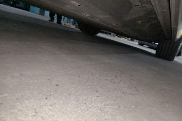 Used Hima AITO M7 2022 1.5T Rear-Drive Comfort Edition Chassis Rear Right