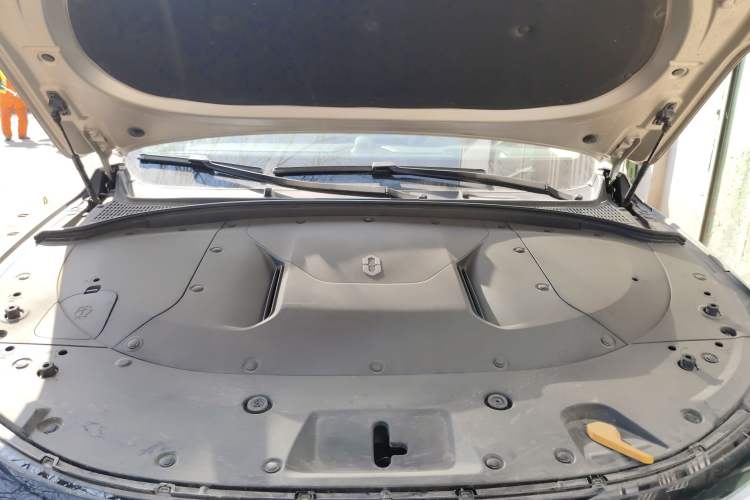 Used Hima AITO M7 2022 1.5T Four-Wheel Drive Luxury Edition Engine Bay