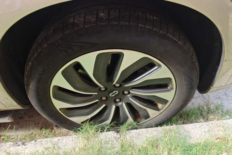 Used Hima AITO M7 2022 1.5T Rear-Drive Comfort Edition Exterior 7