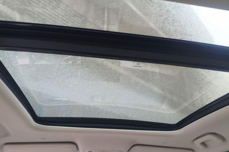 Used Hima AITO M7 2022 1.5T Rear-Drive Comfort Edition Headliner