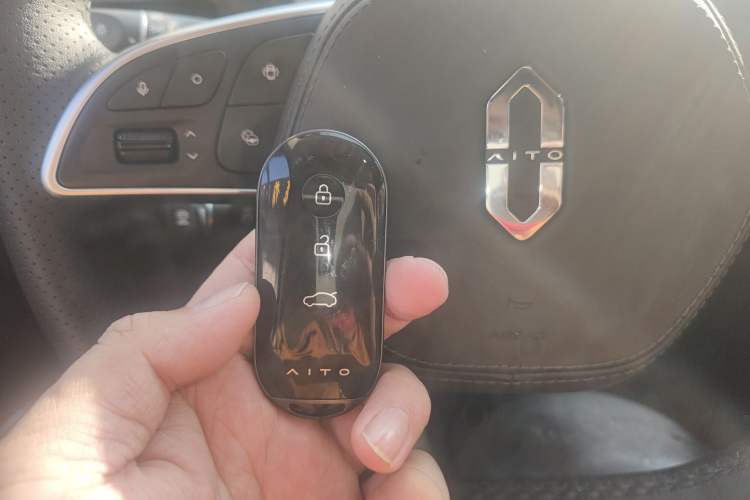 Used Hima AITO M7 2022 1.5T Four-Wheel Drive Luxury Edition Interior 1