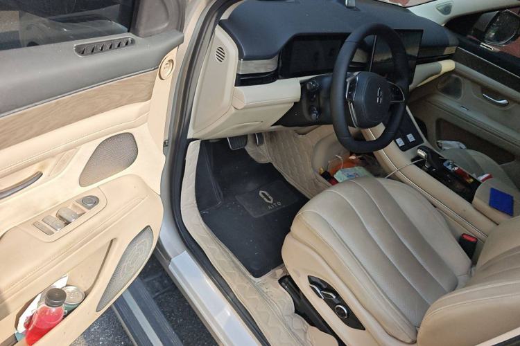 Used Hima AITO M7 2022 1.5T Rear-Drive Comfort Edition Interior 3