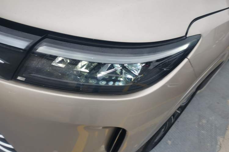 Used Hima AITO M7 2022 1.5T Rear-Drive Comfort Edition Left Front Headlight