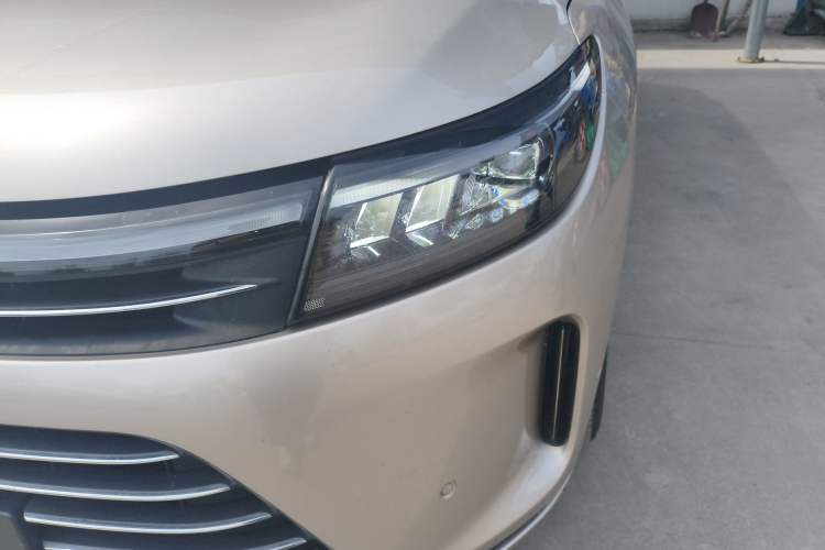 Used Hima AITO M7 2022 1.5T Rear-Drive Comfort Edition Left Front Headlight