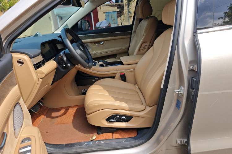 Used Hima AITO M7 2022 1.5T Rear-Drive Comfort Edition Left Front Seat
