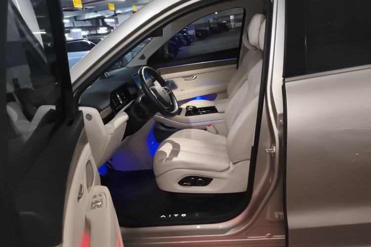 Used Hima AITO M7 2022 1.5T Four-Wheel Drive Luxury Edition Left Front Seat