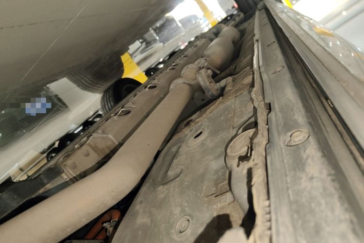 Used Hima AITO M7 2022 1.5T Four-Wheel Drive Luxury Edition Left Side Sill