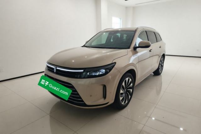 Ojetý Hima AITO M7 2022 1.5T Rear-Drive Comfort Edition
