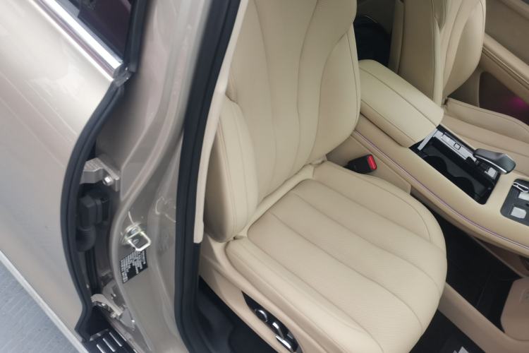 Used Hima AITO M7 2022 1.5T Rear-Drive Comfort Edition Right Front Seat