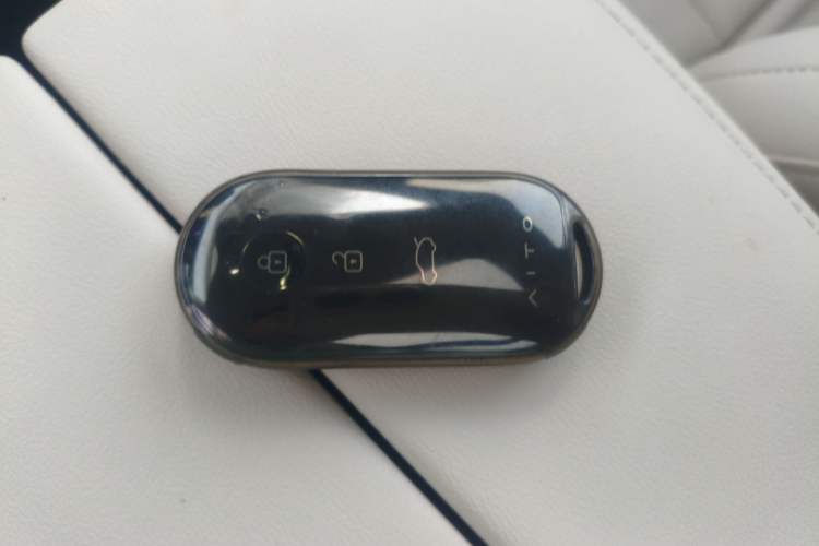 Used Hima AITO M7 2022 1.5T Rear-Drive Comfort Edition Vehicle Key