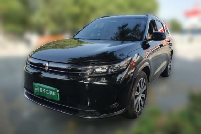 Używany Hima AITO M7 2024 1.5T Intelligent Driving Rear-Drive Pro Version 5 Seats