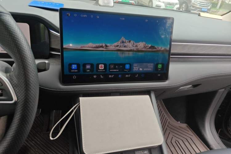 Used Hima AITO M7 2024 1.5T Intelligent Driving 4WD Max Edition 5 Seats Audio And AC Panel