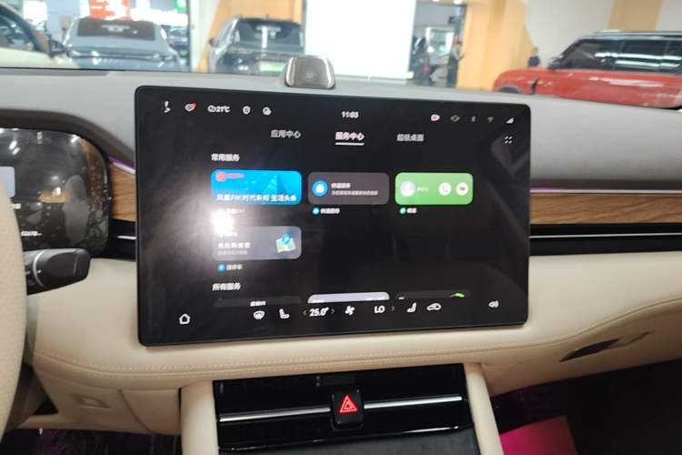 Used Hima AITO M7 2024 1.5T Intelligent Driving 4WD Max Edition 5 Seats Audio And AC Panel