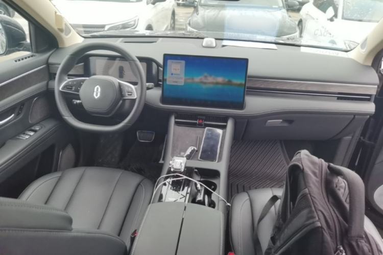 Used Hima AITO M7 2024 1.5T Four-Wheel Drive Plus Version 5 Seats Center Console