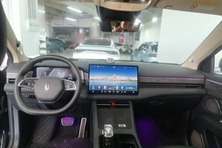 Used Hima AITO M7 2024 1.5T Intelligent Driving Rear-Drive Max Edition 5 Seats Center Console