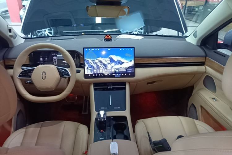 Used Hima AITO M7 2024 1.5T Intelligent Driving Rear-Drive Ultra Version 6 Seats Center Console