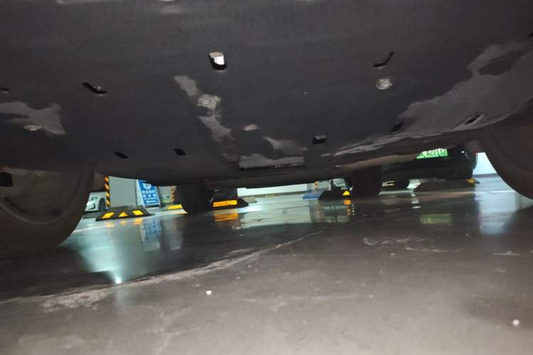Used Hima AITO M7 2024 1.5T Intelligent Driving Rear-Drive Ultra Version 6 Seats Chassis Front
