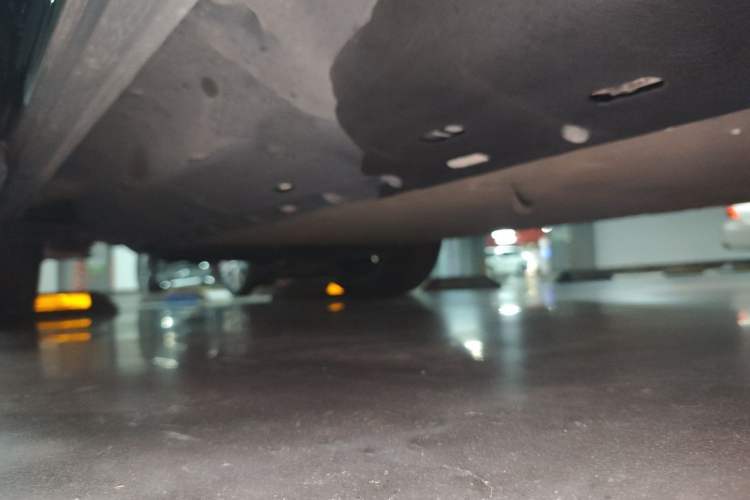 Used Hima AITO M7 2024 1.5T Intelligent Driving Rear-Drive Ultra Version 6 Seats Chassis Front Right
