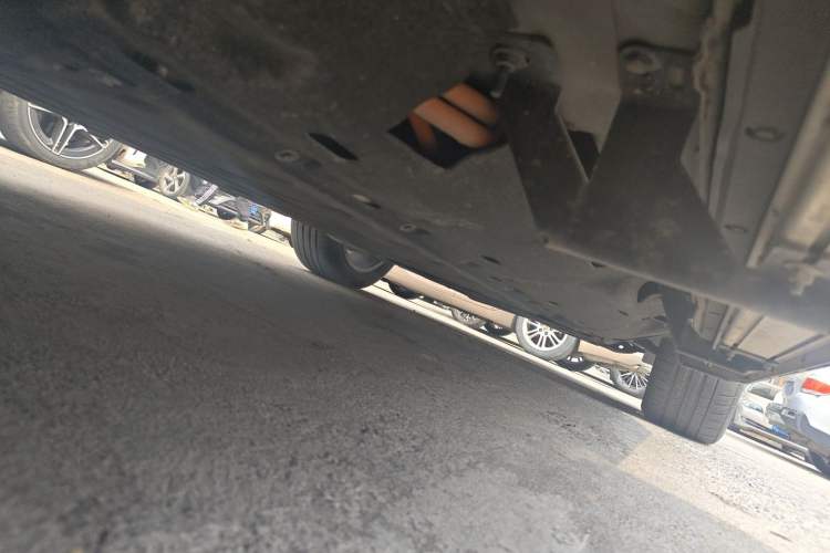 Used Hima AITO M7 2024 1.5T Rear-Drive Plus Version 5 Seats Chassis Rear Right