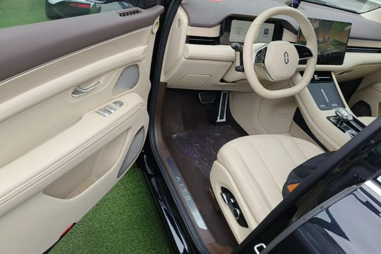 Used Hima AITO M7 2024 1.5T Intelligent Driving Rear-Drive Pro Version 5 Seats Driver Seat