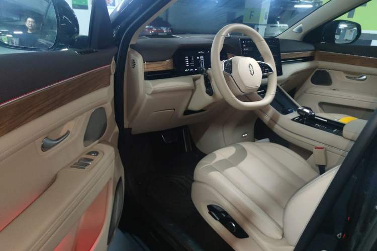 Used Hima AITO M7 2024 1.5T Intelligent Driving Rear-Drive Max Edition 5 Seats Driver Seat