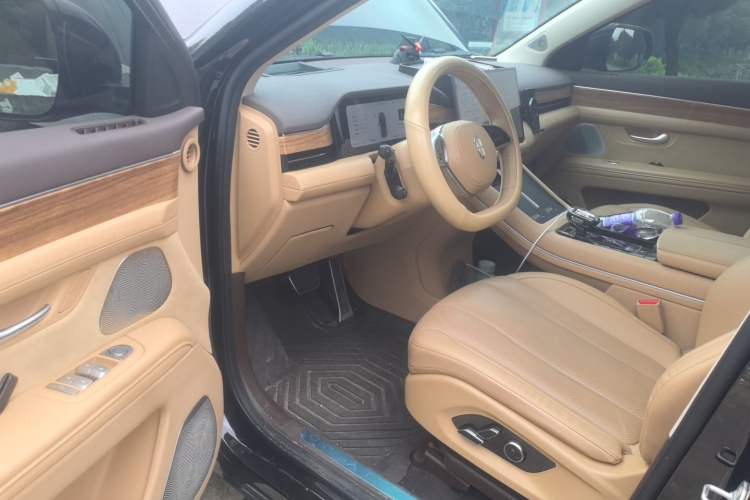 Used Hima AITO M7 2024 1.5T Intelligent Driving Rear-Drive Pro Version 6 Seats Driver Seat