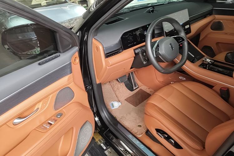 Used Hima AITO M7 2024 1.5T Intelligent Driving Rear-Drive Ultra Version 6 Seats Driver Seat
