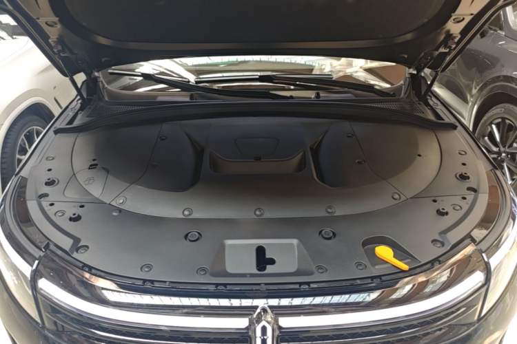 Used Hima AITO M7 2024 1.5T Intelligent Driving Rear-Drive Pro Version 5 Seats Engine Bay