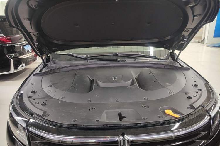 Used Hima AITO M7 2024 1.5T Intelligent Driving Rear-Drive Max Edition 5 Seats Engine Bay