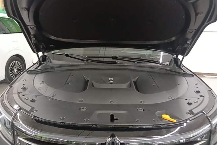 Used Hima AITO M7 2024 1.5T Rear-Drive Plus Version 5 Seats Engine Bay