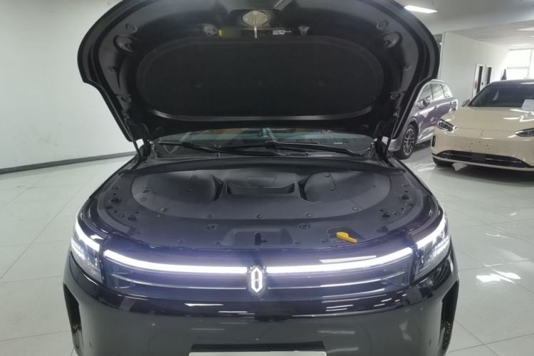 Used Hima AITO M7 2024 1.5T Intelligent Drive Rear-Drive Ultra Version 5 Seats Engine Bay