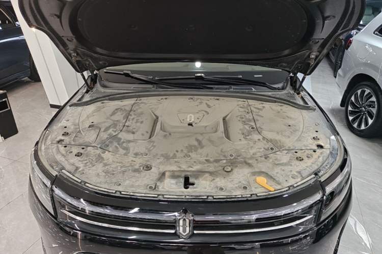 Used Hima AITO M7 2024 1.5T Rear-Drive Plus Version 5 Seats Engine Bay