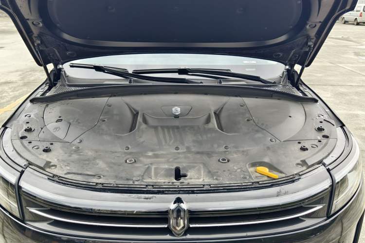 Used Hima AITO M7 2024 1.5T Rear-Drive Plus Version 5 Seats Engine Bay