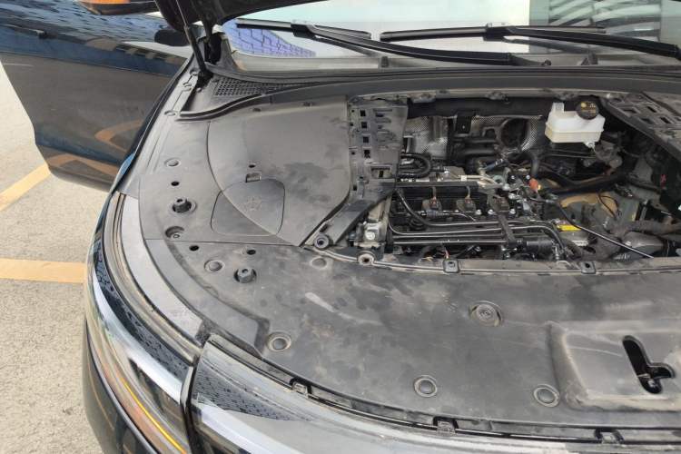Used Hima AITO M7 2024 1.5T Intelligent Driving Rear-Drive Ultra Version 6 Seats Engine Bay Right