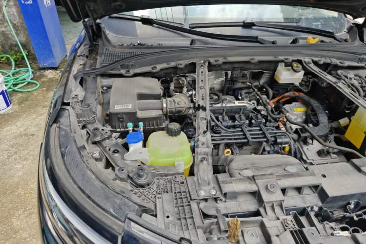 Used Hima AITO M7 2024 1.5T Intelligent Driving 4WD Ultra Version 6 Seats Engine Bay Right